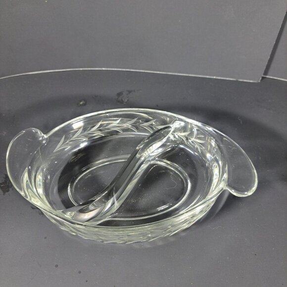 Fostoria Manganese Holly Pattern 8 1/4" Oval Two-Section Relish/Dip‎ Dish - Picture 4 of 5